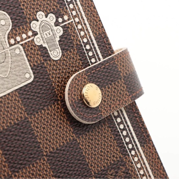 Louis Vuitton Trunks Special Edition Damier Agenda PM Notebook Cover - R20968 - Picture 5 of 5